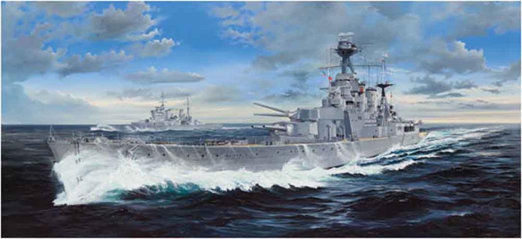 Trumpeter 1/200 03710 HMS Hood RN Battlecruiser kit