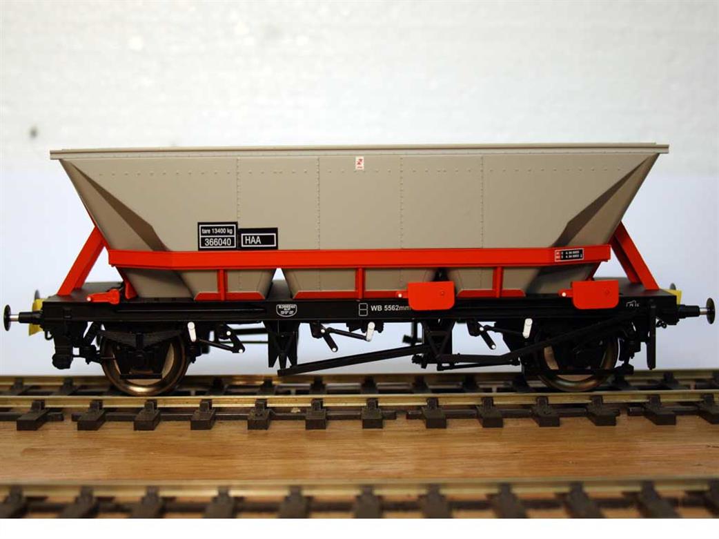 Dapol O Gauge 7F-048-012 HAA Merry-Go-Round MGR Hopper Wagon 366040 Red Cradle