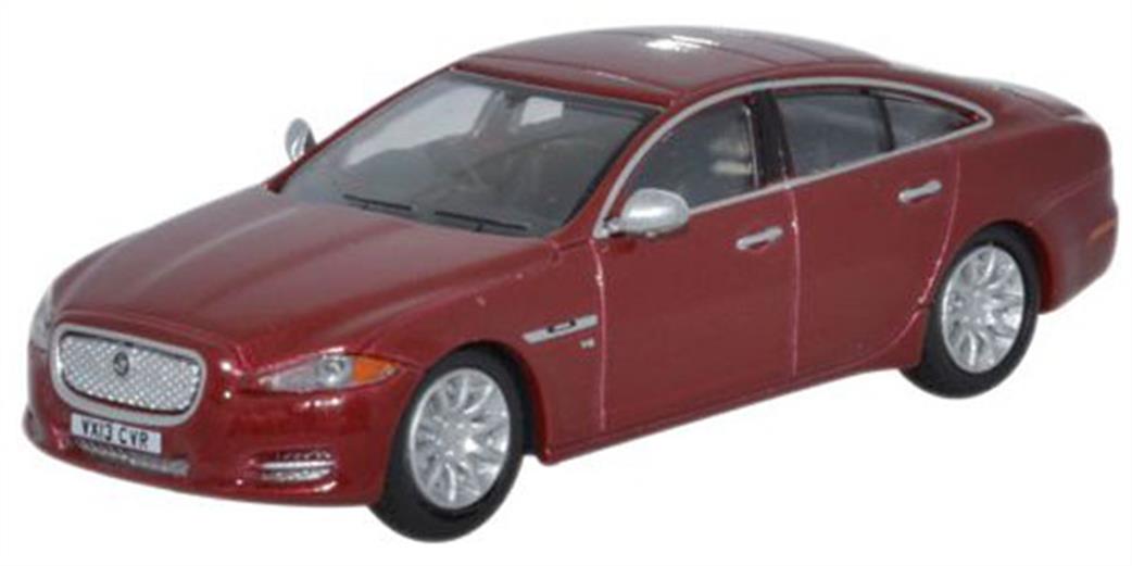 Oxford Diecast 1/76 76XJ003 Jaguar XJ Carnelian Red