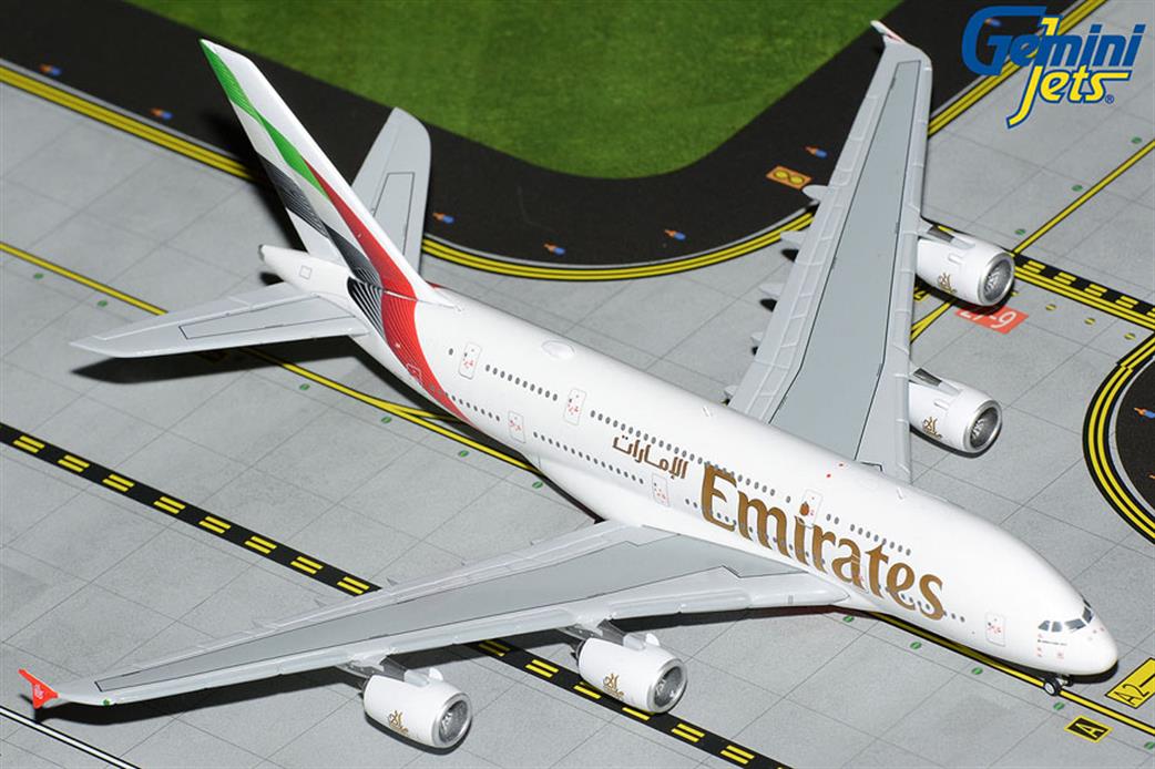 Gemini Jets 1/400 GJUAE2218 Emirates Airbus A380 Airbus A6-EOG Airliner Model