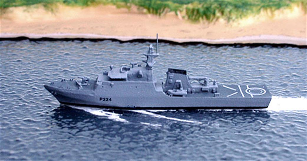 Albatros 1/1250 Alk325B HMS Trent River-class offshore patrol vessel 2018