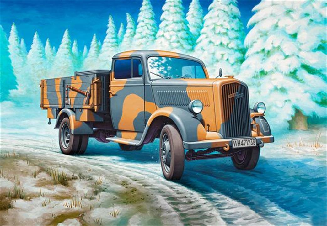 Revell 1/35 03250 German Truck Type 2,5-32 Plastic Kit