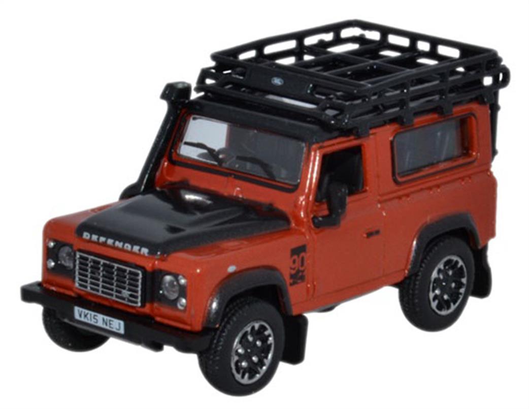 Oxford Diecast 1/76 76LRDF008AD Land Rover Defender 90 Station Wagon Phoenix Orange (Adventure)