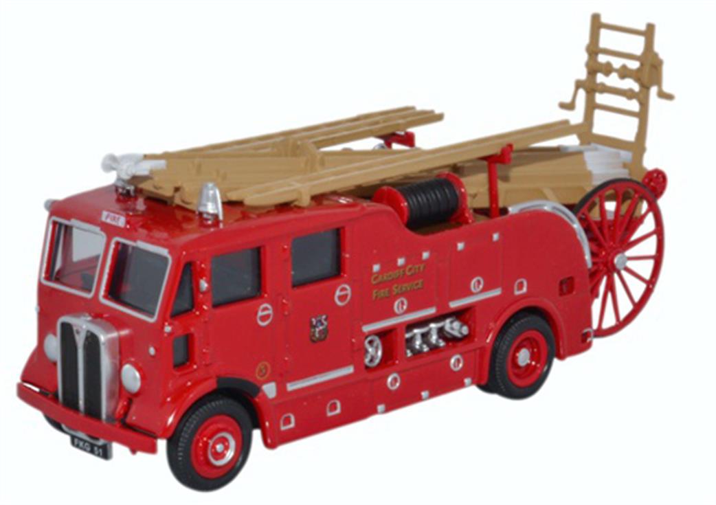 Oxford Diecast 1/76 76REG007 AEC Regent Pump Escape Cardiff City Fire Service