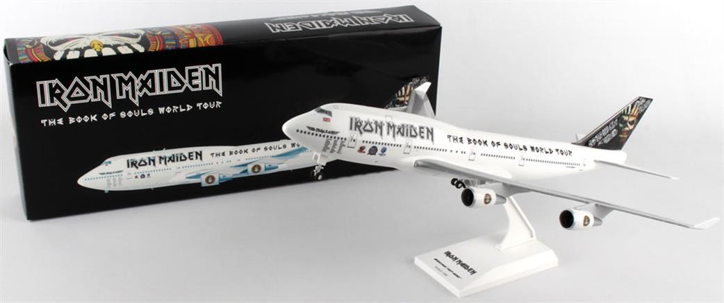 Skymarks 1/200 SKR899 Iron Maiden Boeing B747-400 with Landing Gear