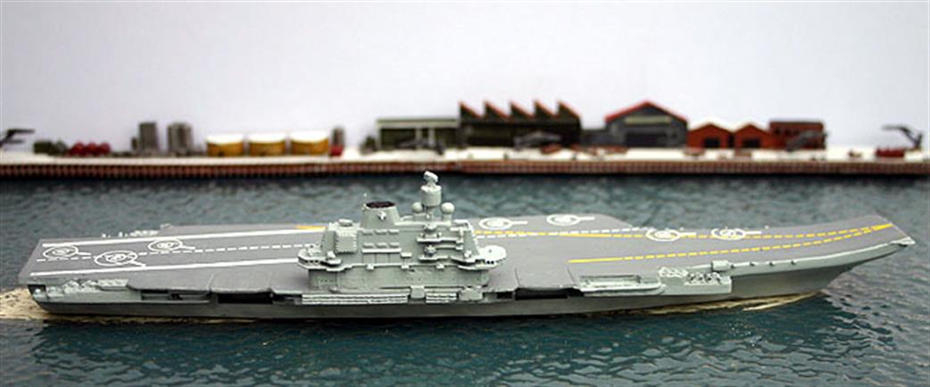 CM Models 1/1250 CM-P1020 Admiral Kuznetsov Russian Modern Aircraft Carrier