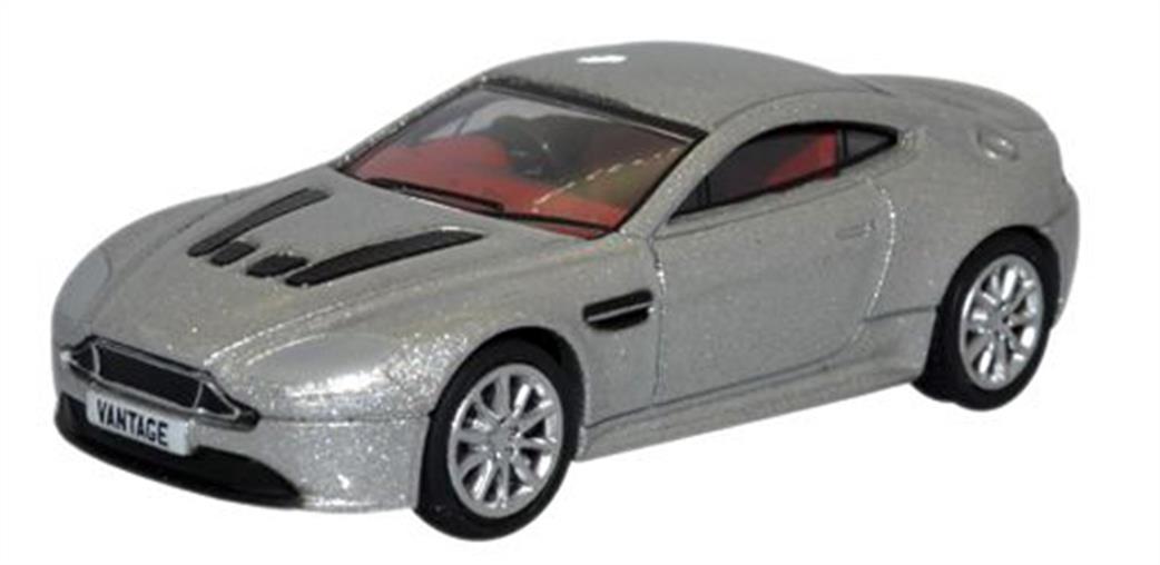 Oxford Diecast 1/76 76AMVT002 Aston Martin V12 Vantage S Lightning Silver