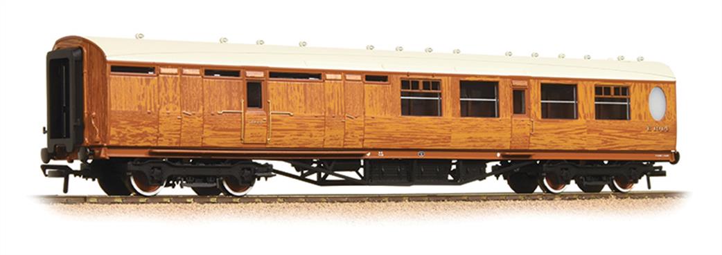 Graham Farish N 376-275A LNER Thompson BTK Brake Third Class Corridor Coach LNER Teak