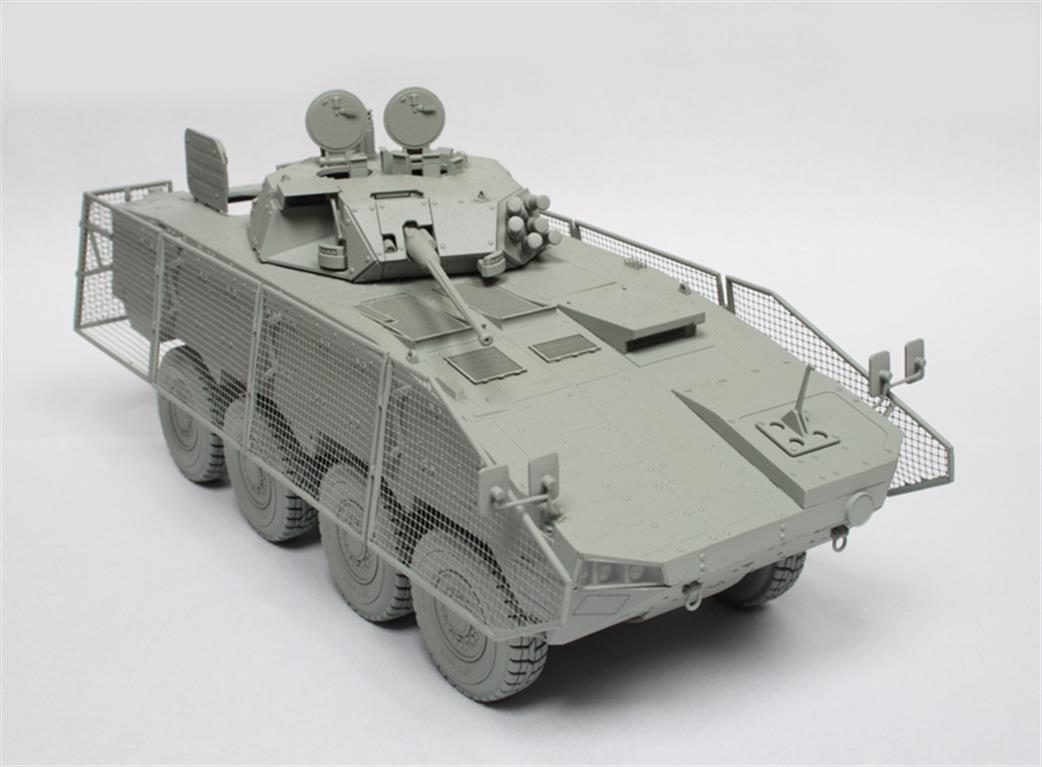 IBG Models 1/35 35032 KTO Rosomak Polish APC The Green Devil