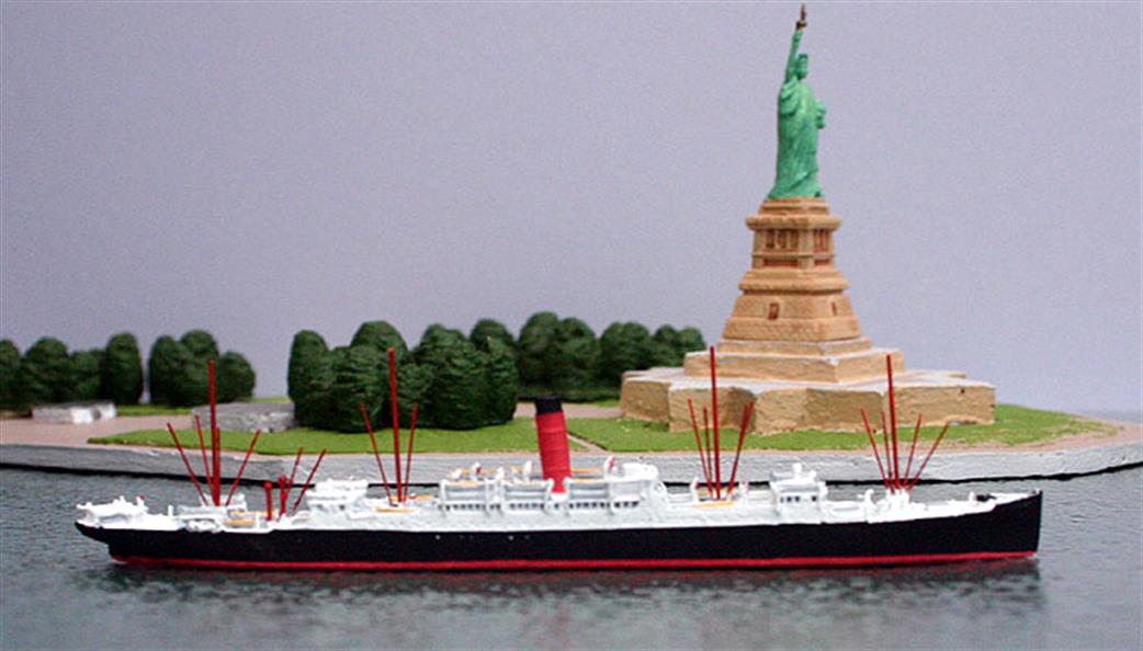 CM Models 1/1250 CM155 Carpathia a Cunard liner famous for rescuing Titanic survivors