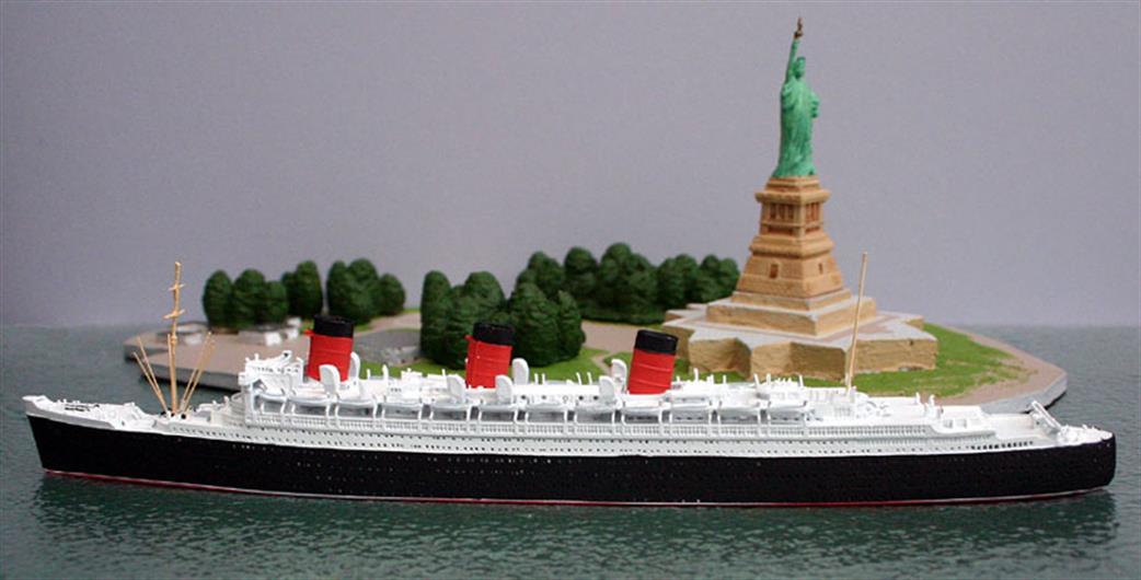 CM Models 1/1250 CM154 Queen Mary