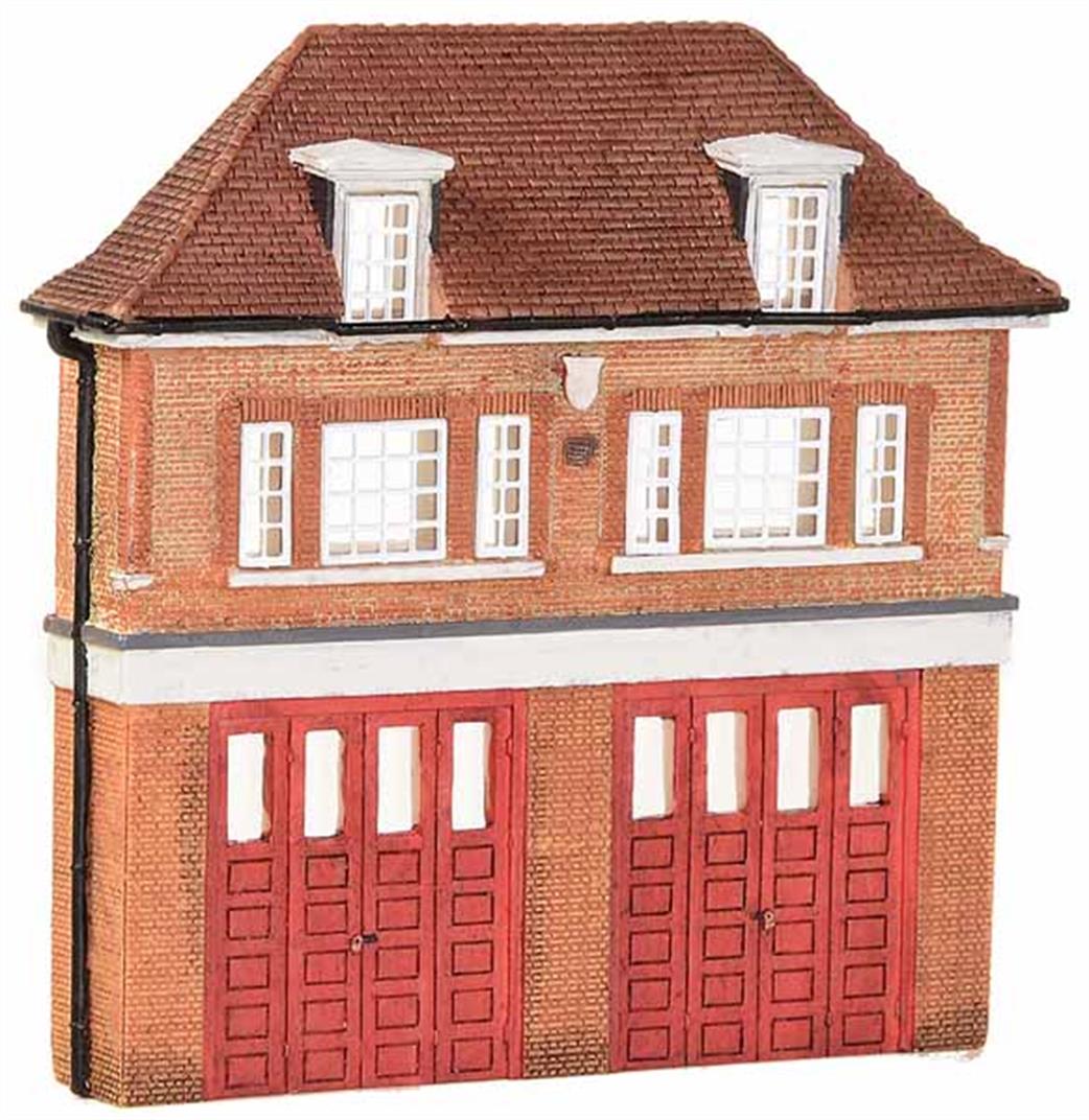 Graham Farish N 42-240 Low Relief Fire Station Scenecraft Range