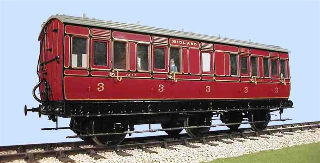 Slaters Plastikard O Gauge 7C012P MR/LMS Lavatory Third Class 6-Wheel Ready Painted Coach Kit (diagram 494)