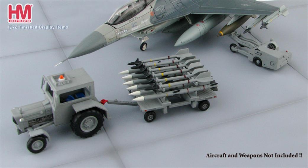 Hobby Master 1/72 HD3005B US Modern Weapon Loading Set II : Ford Tractor, Missiles Trailer, Lift Truck