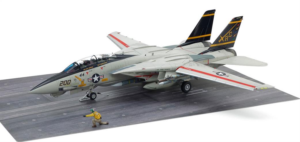 Tamiya 1/48 61122 F-14A Tomcat Late Launch Set