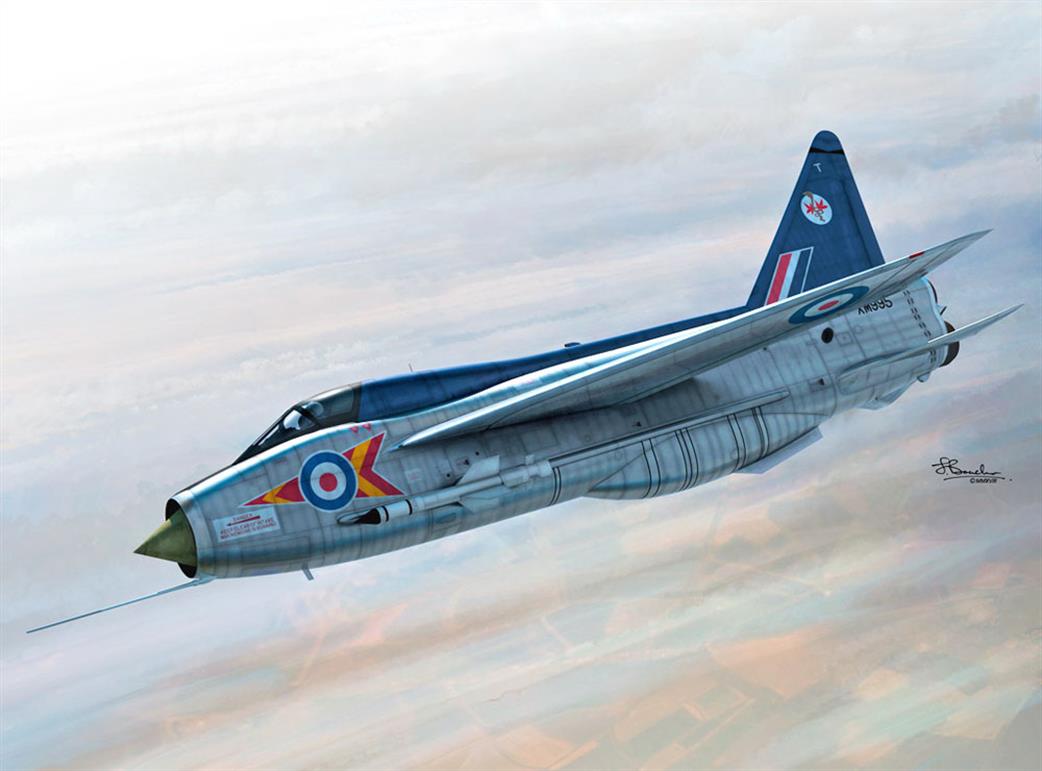 Sword 1/72 72118 BAC/EE Lightning T Mk.4/5 Aircraft Plastic Kit