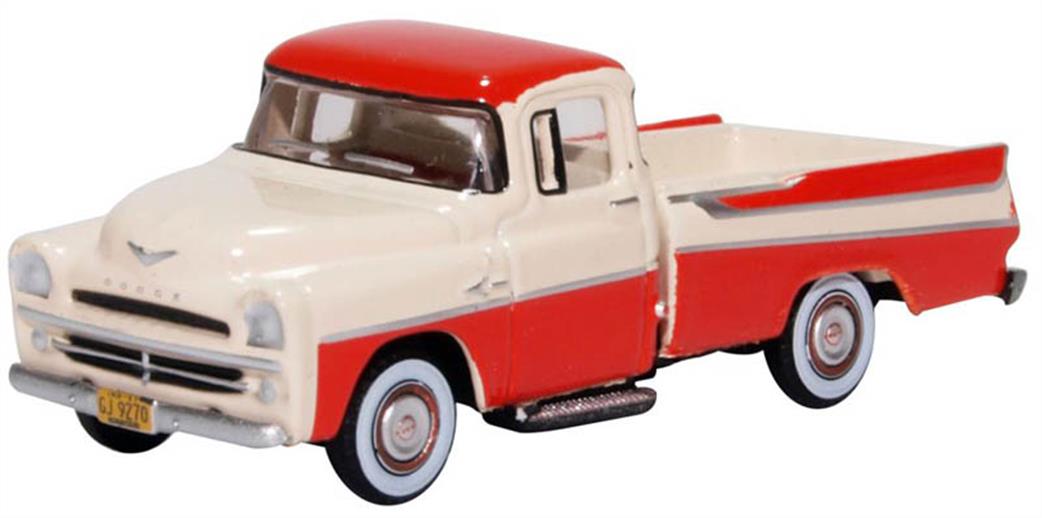 Oxford Diecast 1/87 87DP57001 Dodge D100 Sweptside Pick Up 1957 Tropical Coral/Glacier White