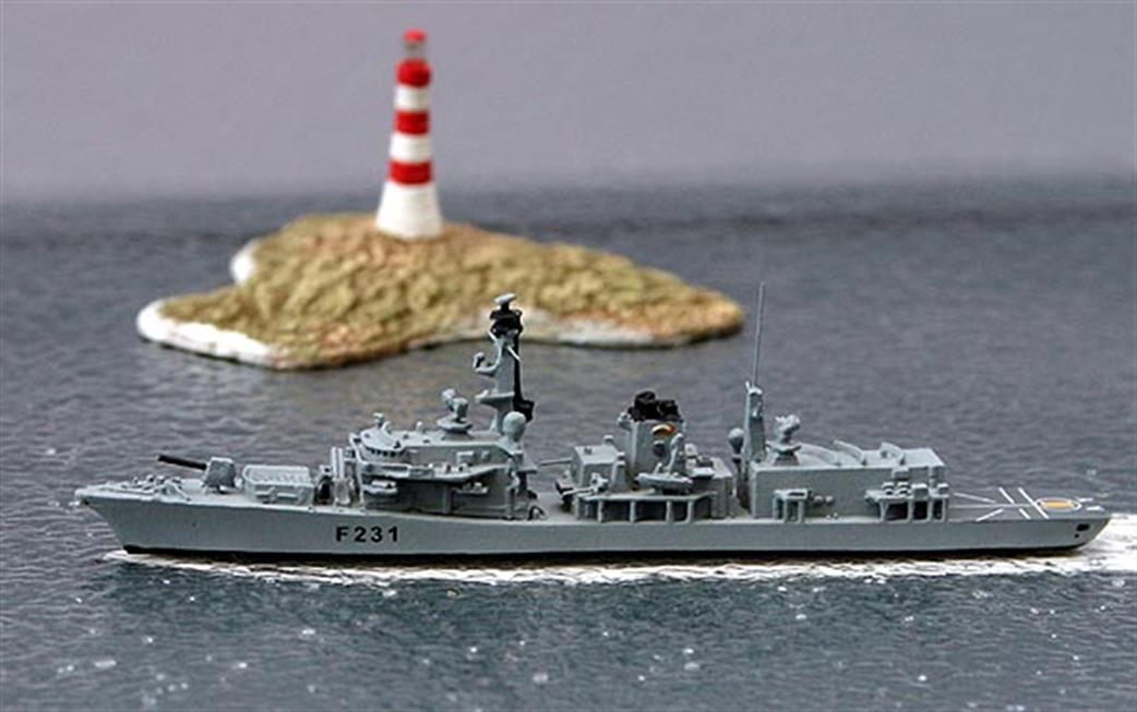 Albatros 1/1250 Alk93I HMS Argyll F231 RN Type 23 Frigate Model after final refit