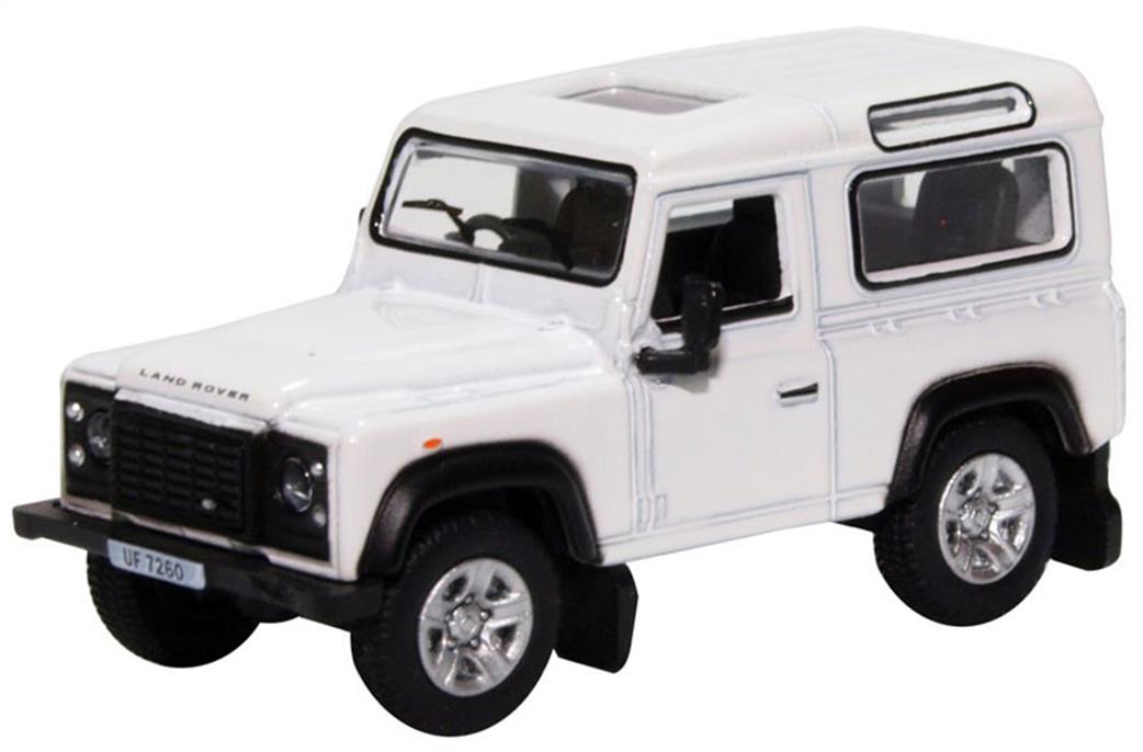 Oxford Diecast 1/76 76LRDF012 Land Rover Defender 90 Station Wagon White