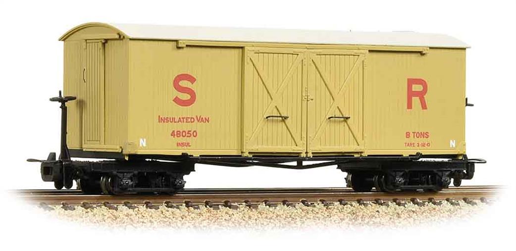 Bachmann OO9 393-030 SR Insulated Box Van ex-WD WW1 Covered Goods Wagon