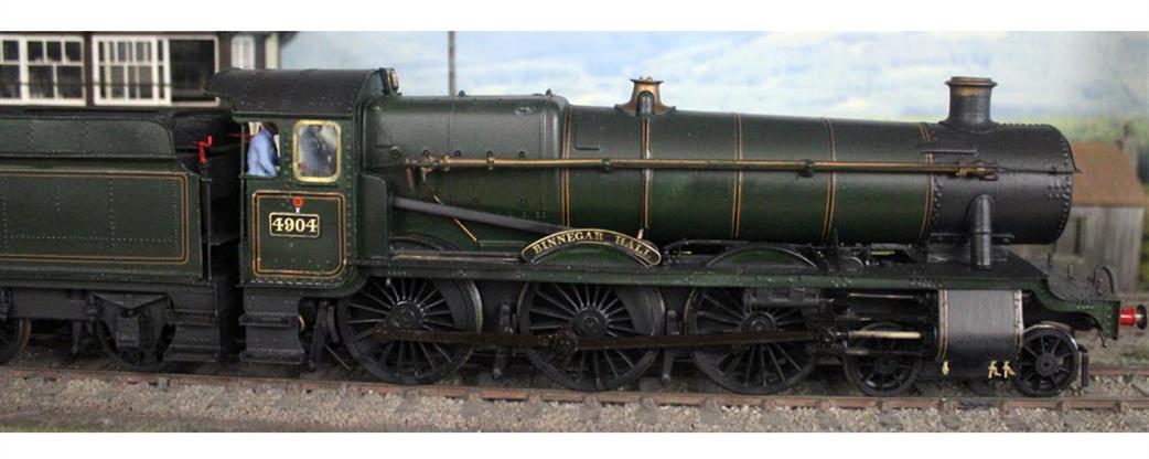 Preowned O Gauge SH18 EX-GWR BR Hall 4904 Binnegar Hall Kit Built