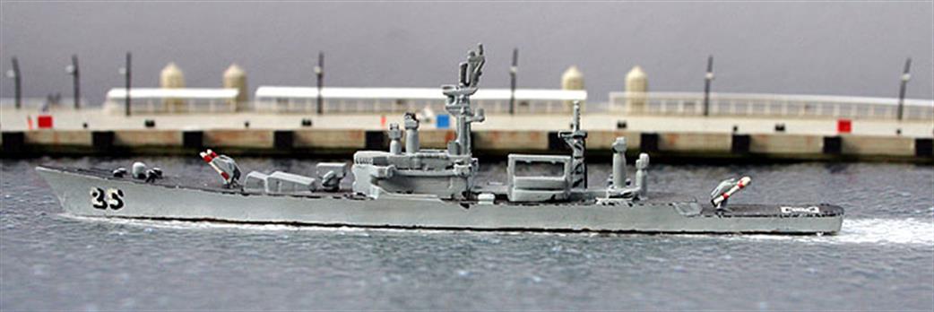 Delphin 1/1250 D26 USS Bainbridge DLGN 25 from 1962