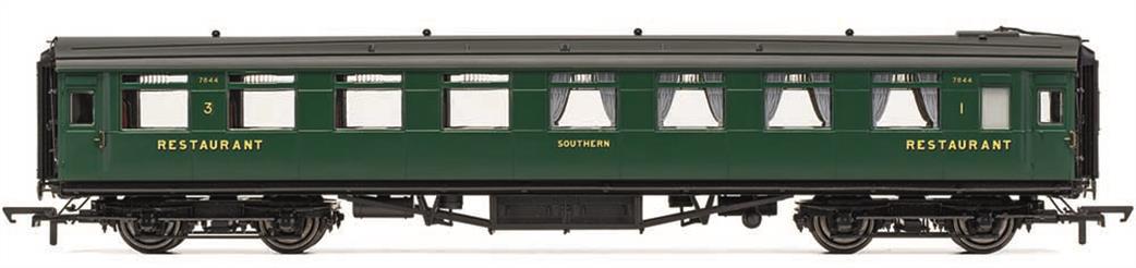 Hornby OO R40221 SR 7844 Maunsell Third Class Dining Saloon Coach SR Green