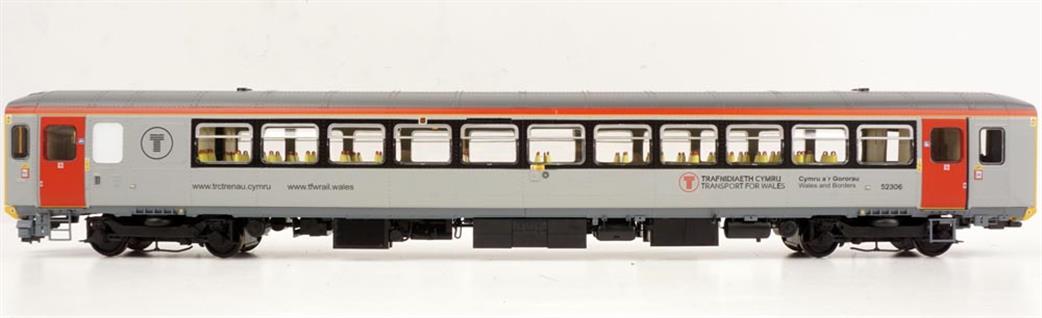 Heljan O Gauge 53271 TfW 153906  Class 153 Single Car Sprinter Train Transport for Wales Grey & red Livery