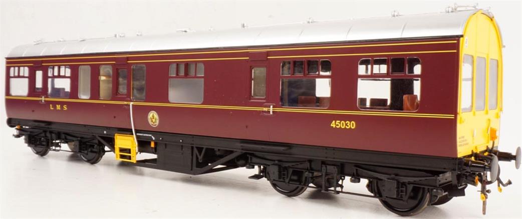 Heljan O Gauge 9107 50ft LMS Inspection Saloon LMS Lined Crimson DM45026 Yellow Ends