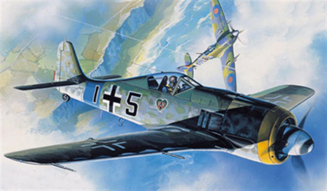 Academy 1/72 12480 Focke Wulf Fw190 A6/8 WW2 German Fighter