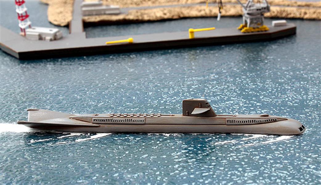 Future Fleets Models 1/1200 FF001 Seaview a waterline model of a super-submarine