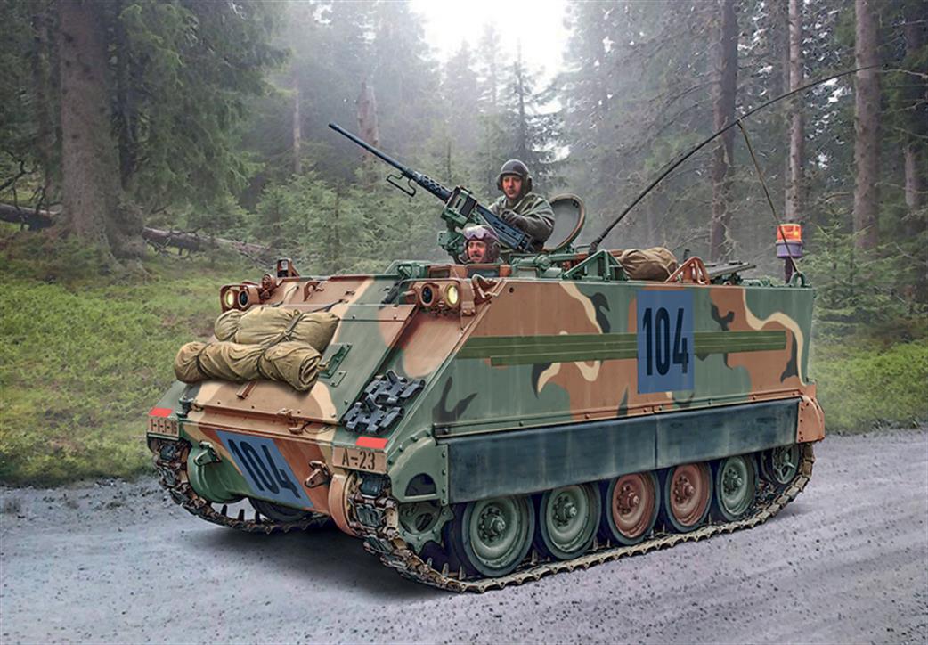 Italeri 1/24 6753 M113A1 Armoured personnel Carrier Kit