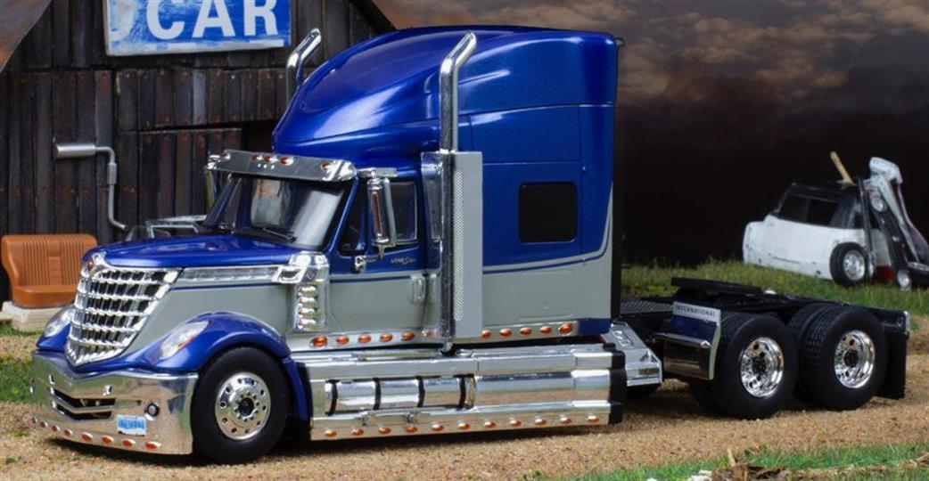 IXO 1/43 TR118 International Lonestar Metallic Blue 2010 Diecast Model