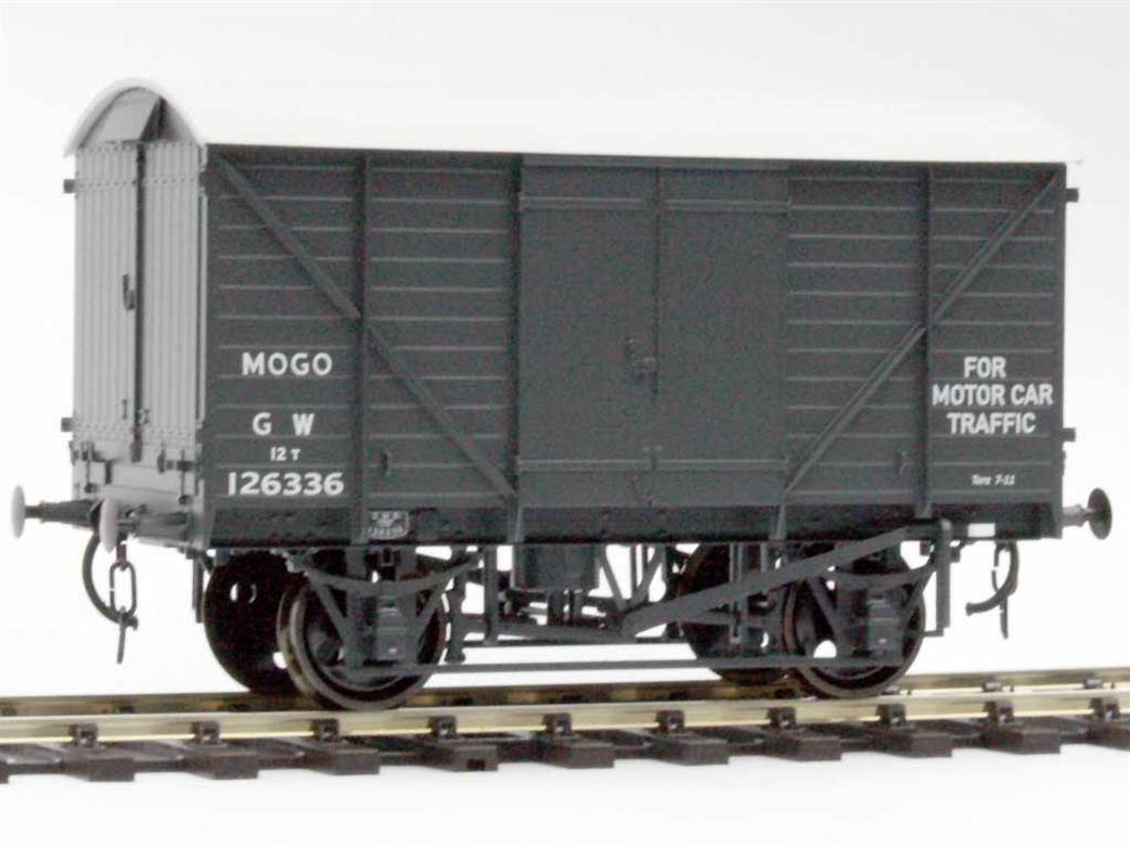 Dapol O Gauge 7F-068-002 GWR 126336 12ton MOGO Motor Car Van GWR Grey