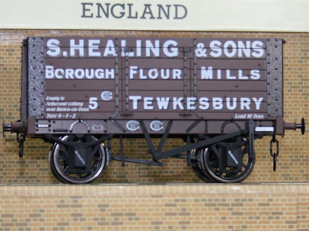 Dapol O Gauge 7F-072-007 S Healing & Sons Borough Flour Mills Tewkesbury RCH 1887 Type 7 Plank Open Wagon No.5