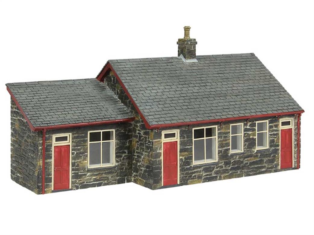 Bachmann OO 44-0171R Porthmadoc Harbour Station Offices & Gents Red Scenecraft Painted Resin Building