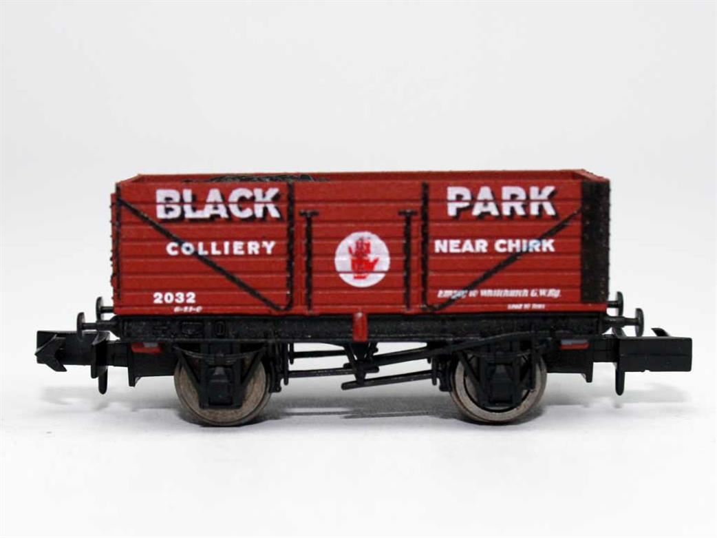 Dapol N 2F-071-066 Black Park Colliery Near Chirk 7 Plank Open Coal Wagon 2032