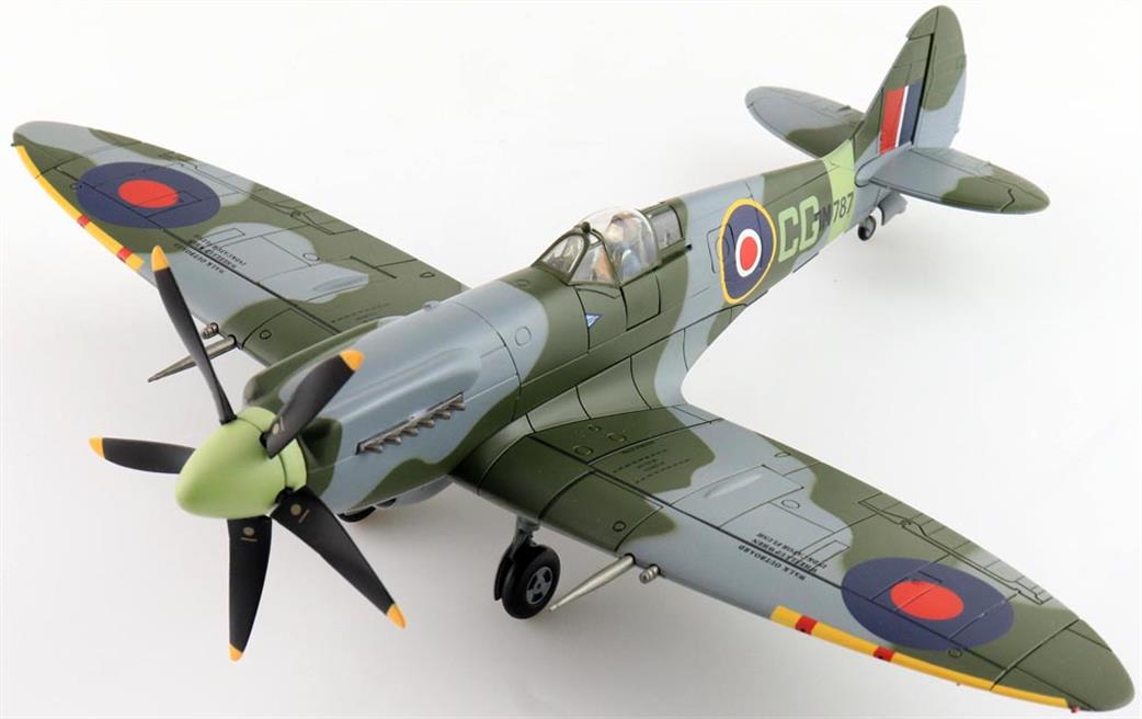 Hobby Master 1/48 HA7115 Spitfire XIV RM787 Wing Cdr Colin Gray