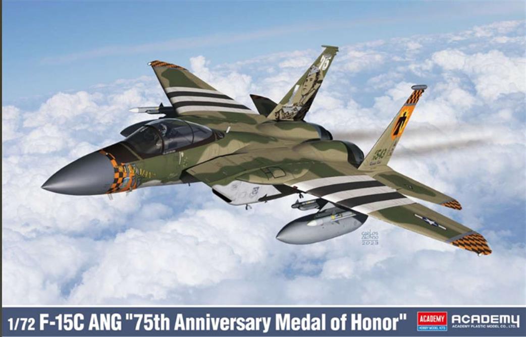 Academy 1/72 12582 USAF F-15C ANG Mdeal Of Honour Eagle Kit Plastic kit