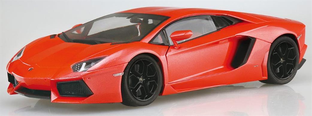 Aoshima 1/24 06201 Lamborghini Aventador Supercar Orange Kit