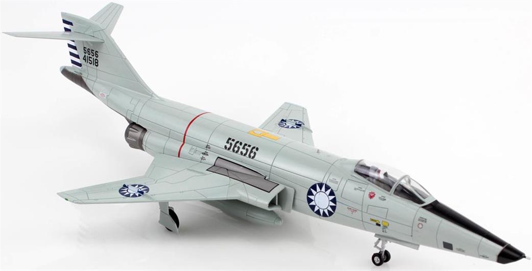 Hobby Master 1/72 HA9302 McDonnell RF-101A Voodoo Lt Col Chang Yu-Pao Diecast Aircraft