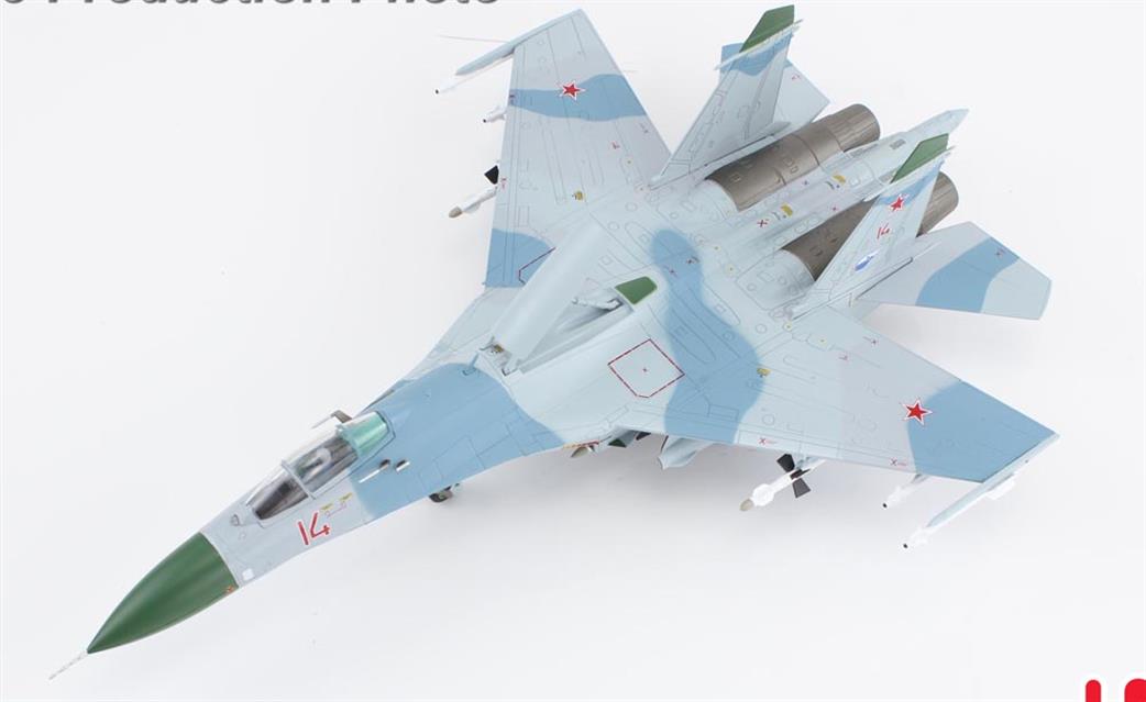 Hobby Master 1/72 HA6020 Su-27 Flanker B Red 14 Russian Air Force 1990 Diecast Aircraft Model