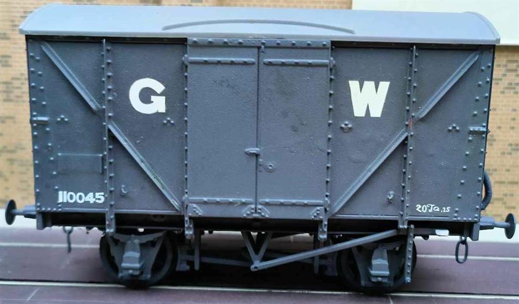 Preowned O Gauge WAGON66 Skytrex BR Van painted in GW Grey 110045