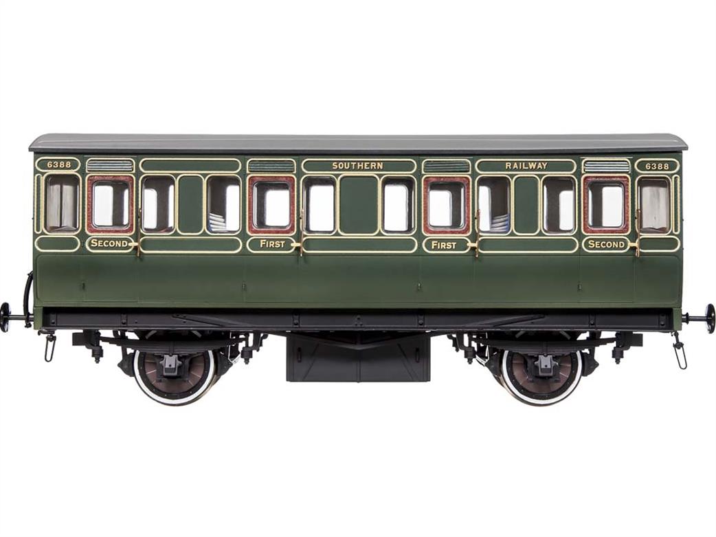 Dapol O Gauge 7P-020-850 SR ex-LB&SCR Stroudley First/Third Composite 4-Wheel Coach 6388 Southern Lined Green