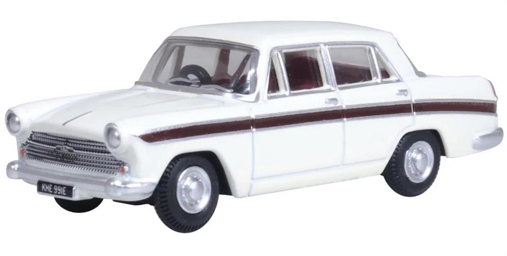 Oxford Diecast 1/76 76ACF007 Austin Cambridge Snowberry White/Embassy Maroon