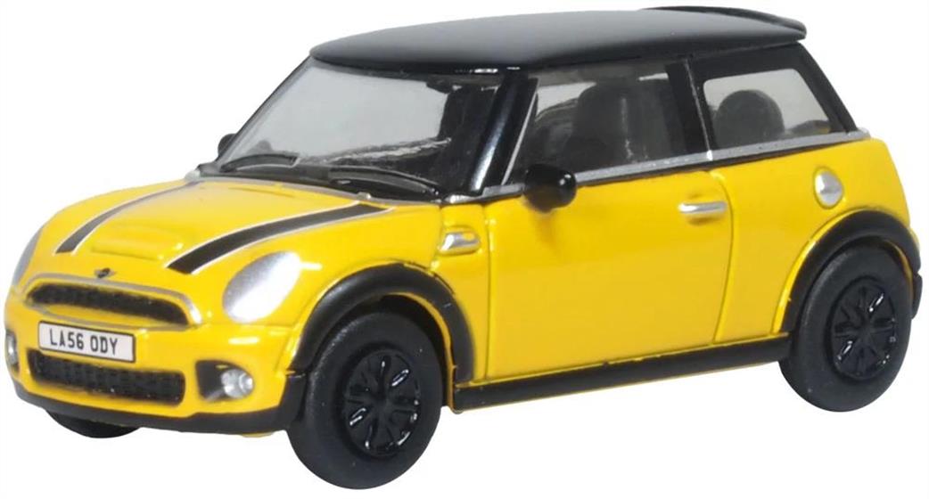 Oxford Diecast 1/76 76NMN008 New Mini Cooper Yellow