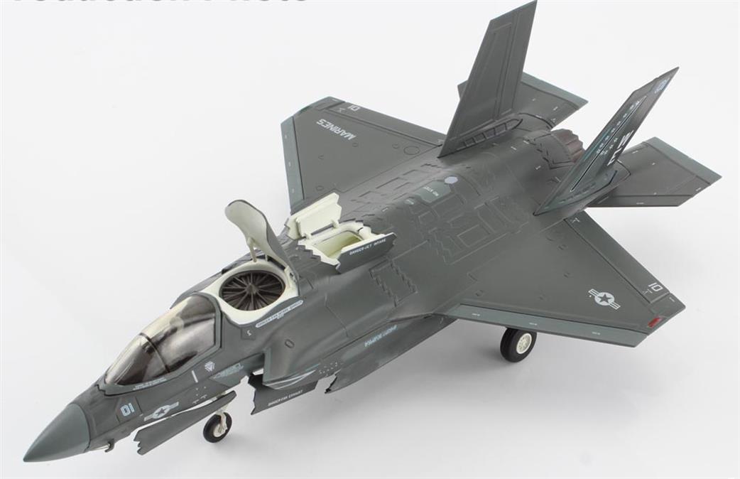 Hobby Master 1/72 HA4619 Lockheed F-35B Lightning  VMFA-214 Black Sheep Yuma Marine Corps Air Station