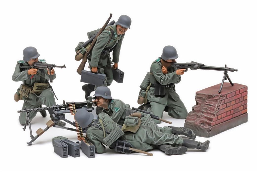 Tamiya 1/35 35386 German Machine Gun Team Mid-WWII Figure Set