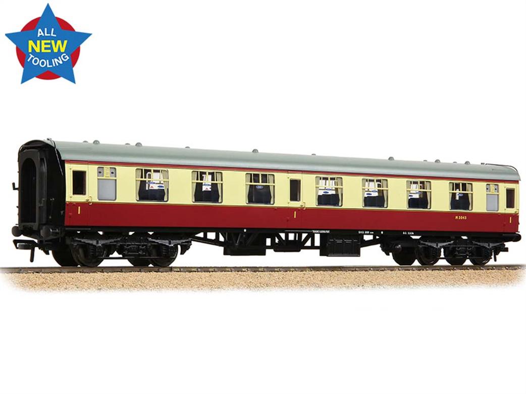 Bachmann OO 39-825A BR M3043 Mk1 FO First Class Open Coach Crimson & Cream Livery