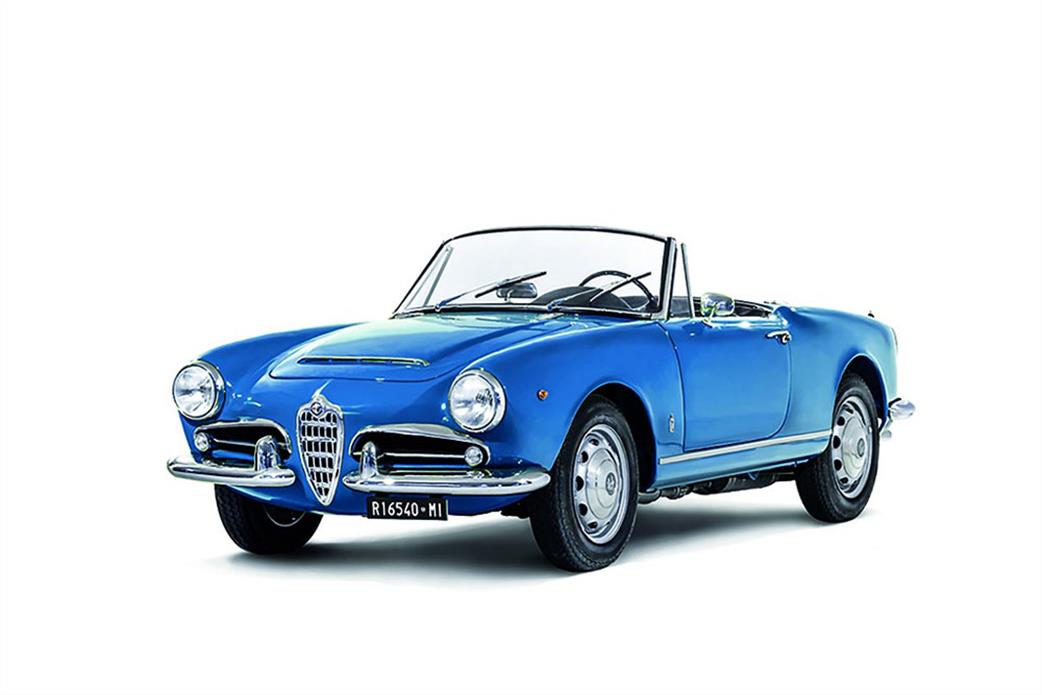 Italeri 1/24 3668 Alfa Romeo Giulia 1600 Spider